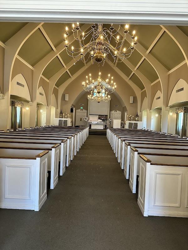 Russ Monroe's Funeral Home building in Fair Oaks, California