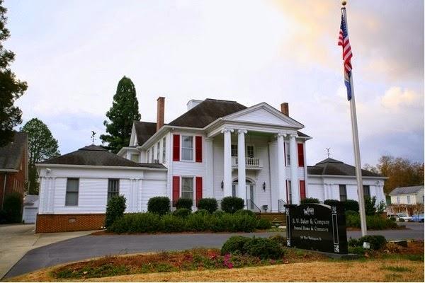 R.W. Baker & Company Funeral Home and Crematory in Suffolk Virginia