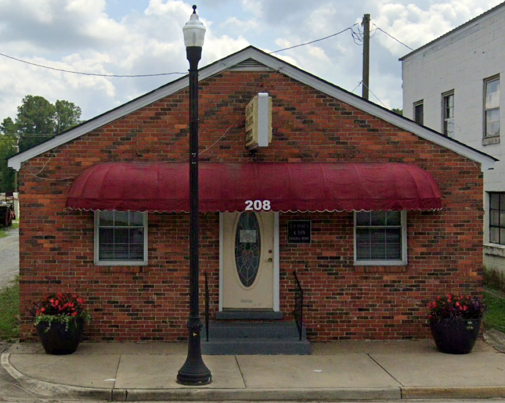 S. P. Jones & Son Funeral Home in Kenbridge Virginia