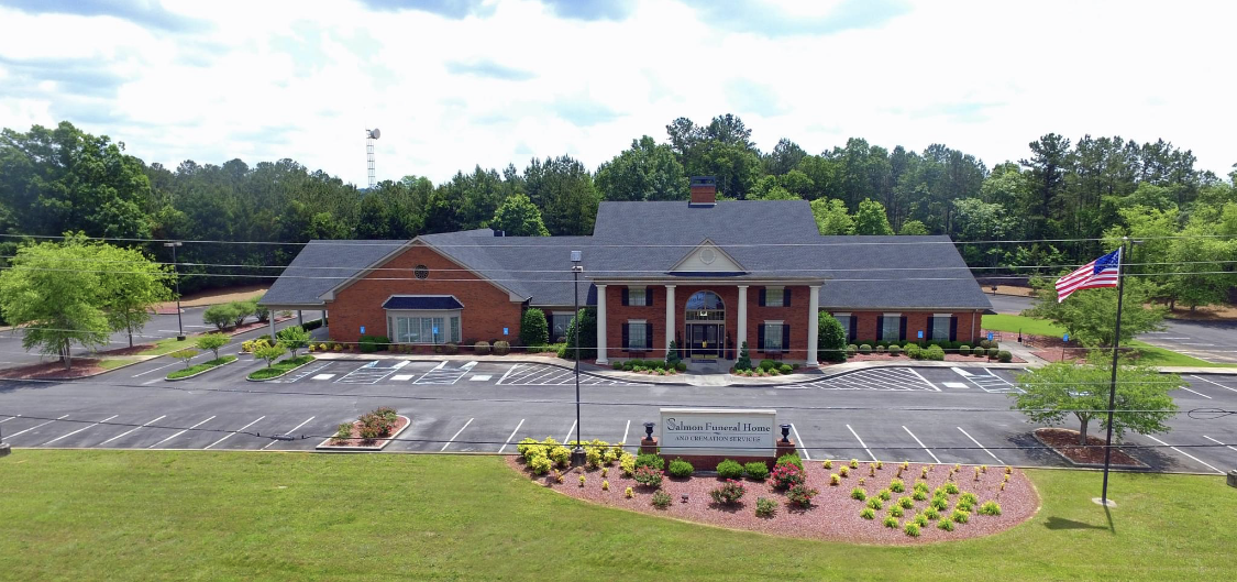 Salmon Funeral Home in Rome Georgia