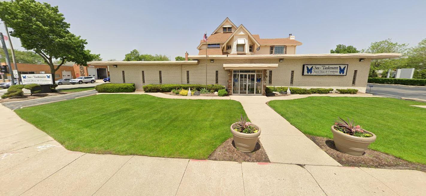 Sax-Tiedamann Funeral Home & Crematorium in Franklin Park Illinois