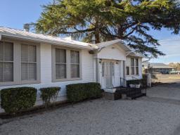 Schaetter Funeral Home in Comfort Texas