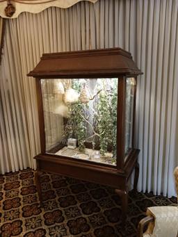 Schepner-McDermott Funeral Home building in Crafton, Pennsylvania