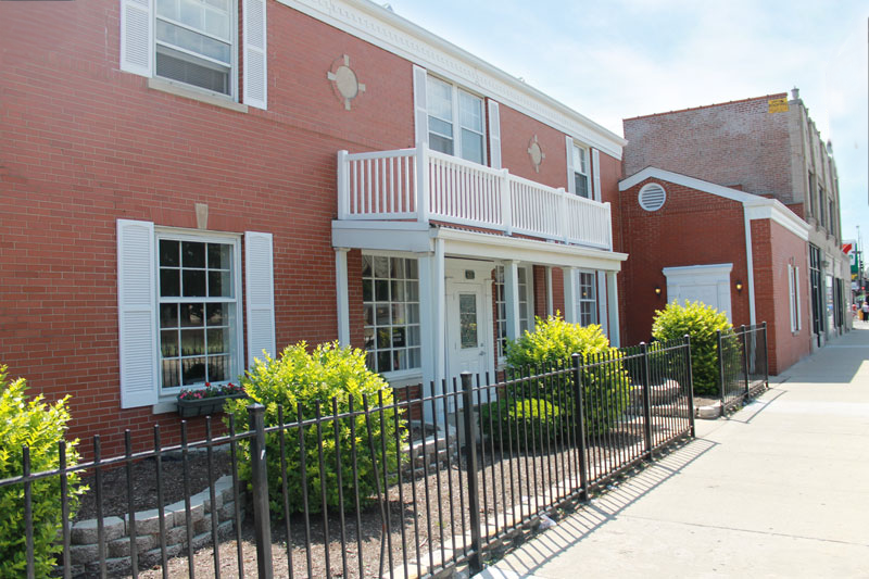 Sheldon Goglin Kaminski Funeral Home in Chicago Illinois