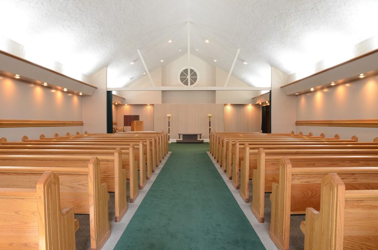 Shelton-Hunt Funeral Home building in Humboldt, Tennessee