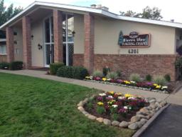 Sierra View Funeral Chapel building in Carmichael, California