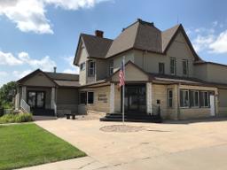Simmons-Rentschler Mortuary in Smith Center Kansas