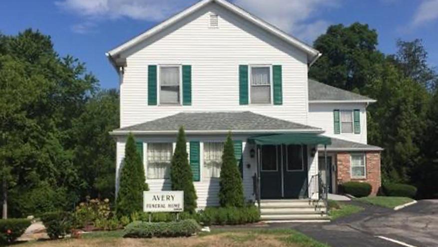 S.R. Avery Funeral Home in Hope Valley Rhode Island