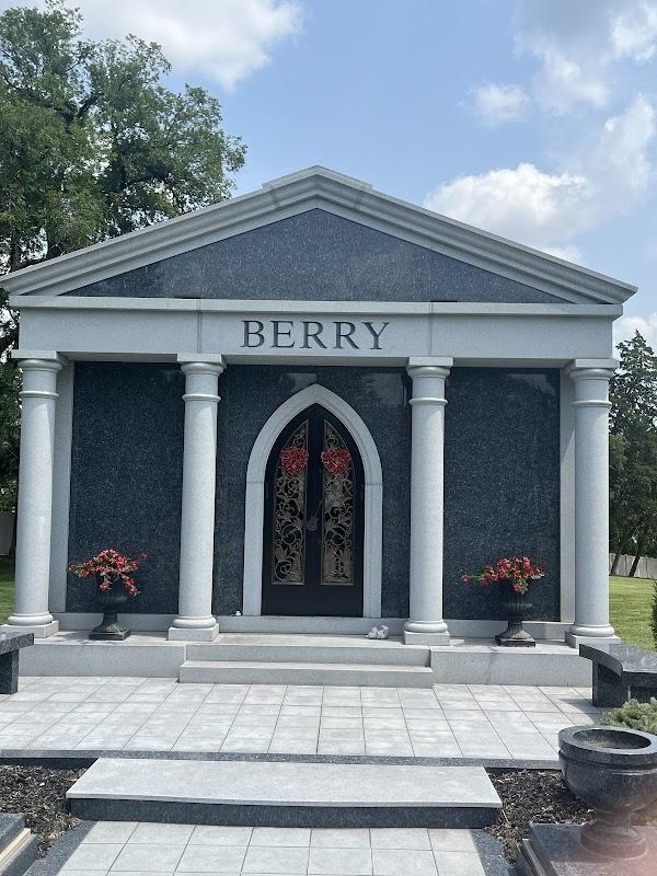 St. Louis Funeral and Cremation at Bellerive Funeral Home & Cemetery building in Saint Louis, Missouri