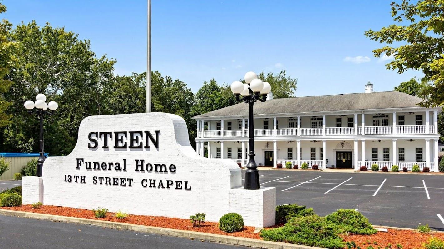 Steen Funeral Home - 13th Street Chapel building in Ashland, Kentucky