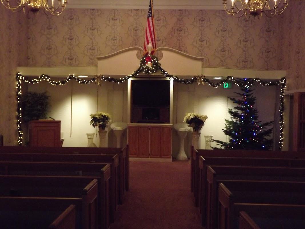 Stehn Family Chapels in Milwaukie Oregon
