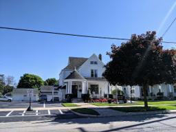 Stombaugh-Batton Funeral Home in Carey Ohio