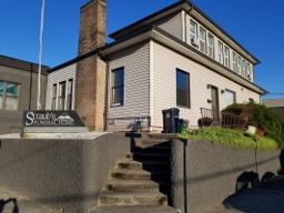 Straub's Funeral Home in Camas Washington