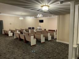 Strode Funeral Home-Tompkinsville building in Tompkinsville, Kentucky