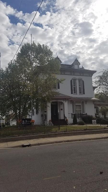 Styninger-Krupp Funeral Home building in Nashville, Illinois