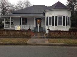 Summerton Funeral Home building in Summerton, South Carolina