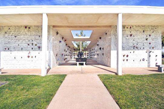 Sunland Memorial Park & Mortuary building in Sun City, Arizona
