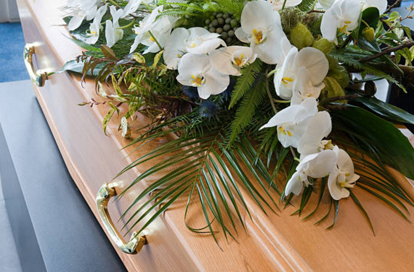 Thomas Saksa Funeral Home building in Granite City, Illinois