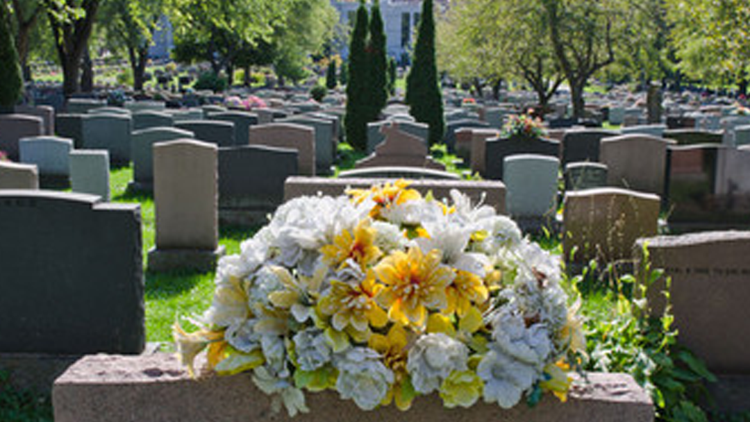 Thurston Deshaw Funeral Homes in Andover Minnesota