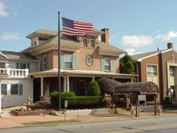 Trefz & Bowser Funeral Home in Hummelstown Pennsylvania