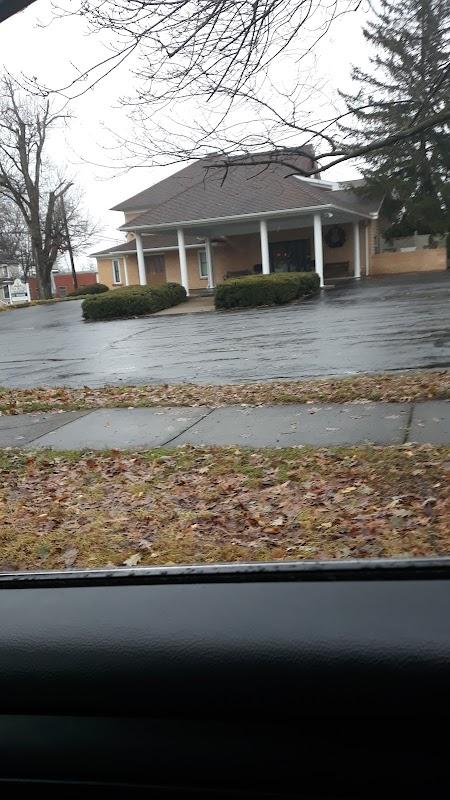 Van Matre Family Funeral Home in Cambridge Springs Pennsylvania