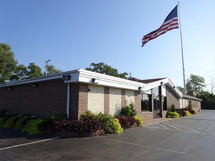 W. W. Holt Funeral Home in Harvey Illinois