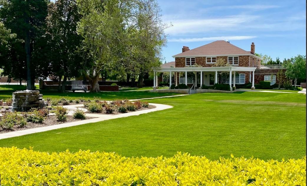 Walker Sanderson Funeral Home building in Orem, Utah