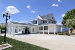 Ward Van Slyke Colonial Chapel in Clear Lake Iowa