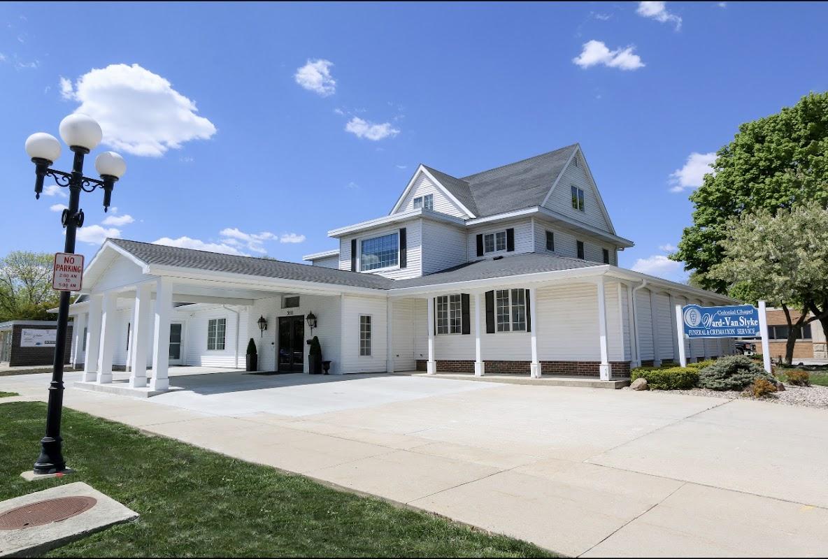 Ward Van Slyke Colonial Chapel in Clear Lake Iowa