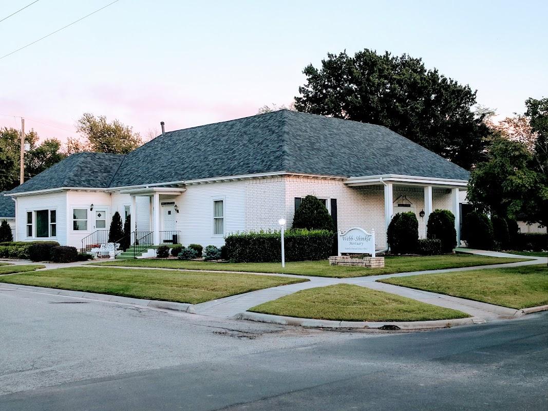 Webb-Shinkle Mortuary in Clearwater Kansas