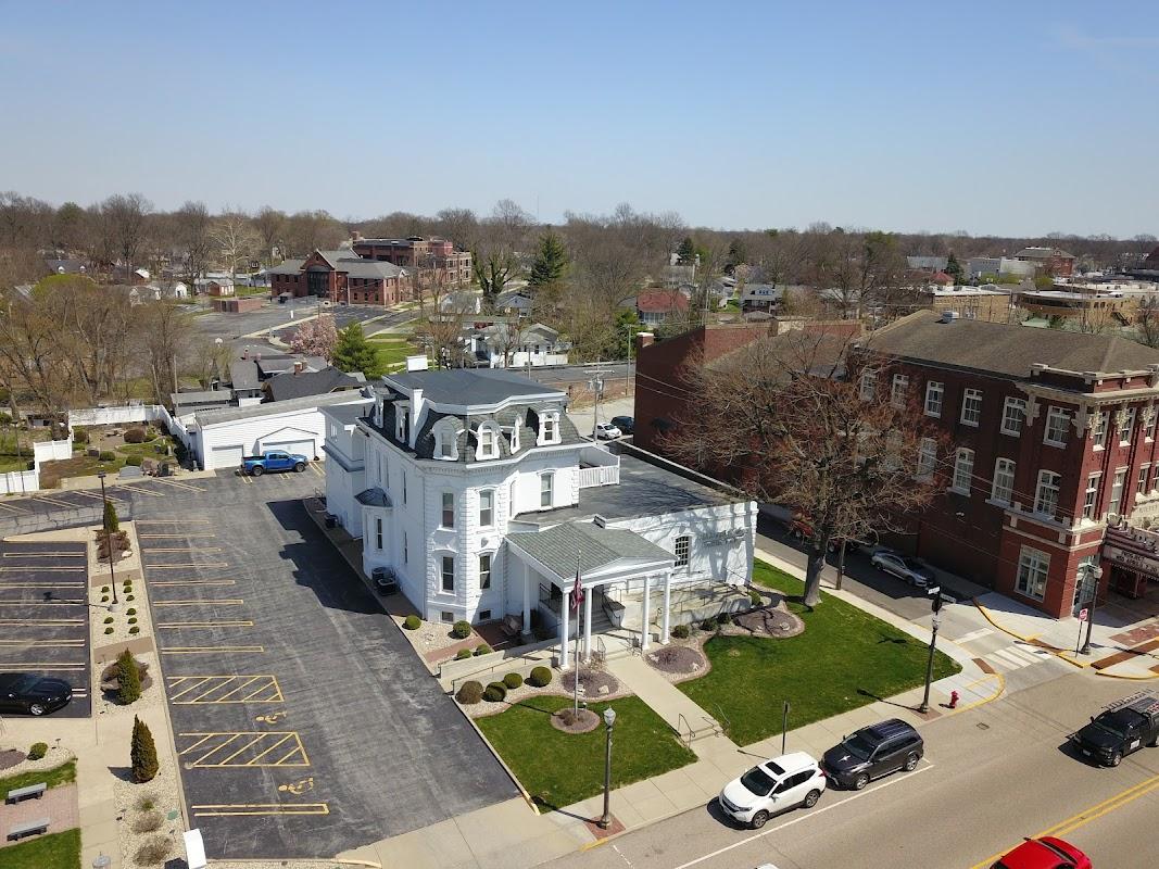 Weber & Rodney Funeral Home building in Edwardsville, Illinois