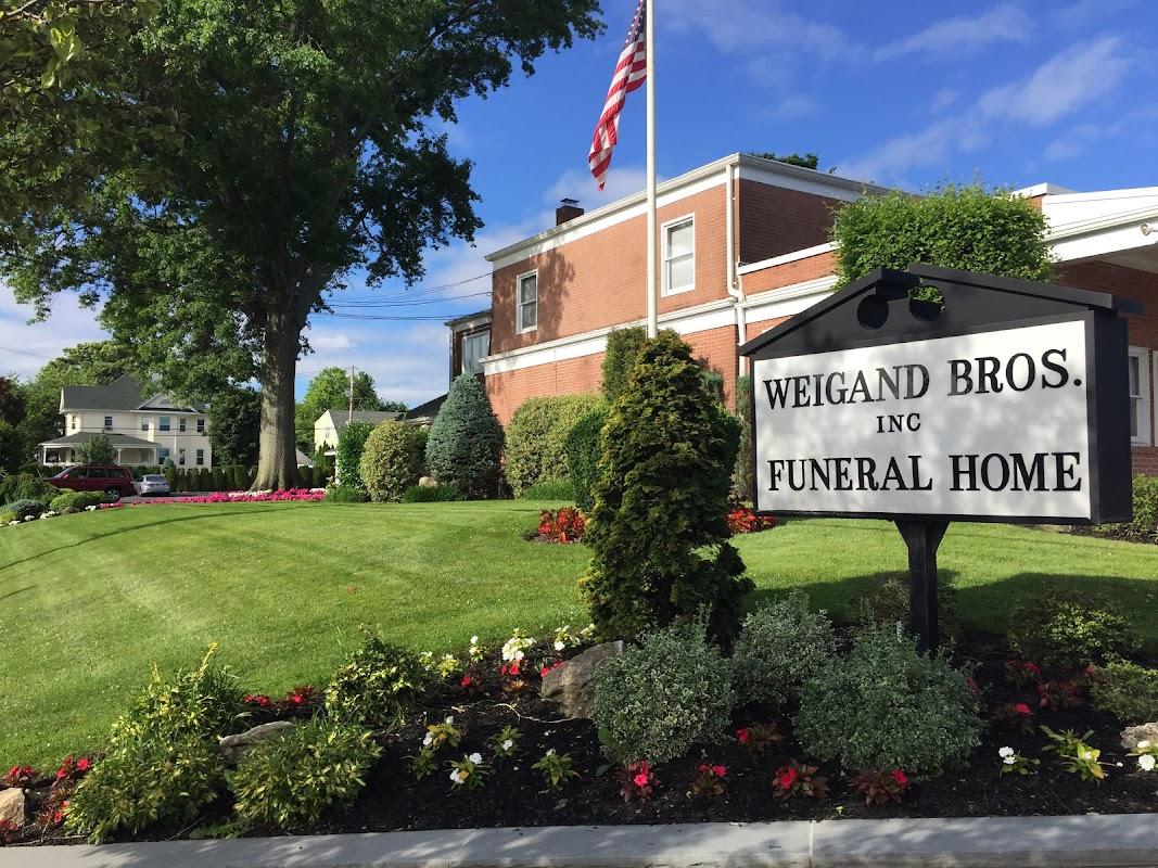Weigand Bros Inc in Williston Pk New York