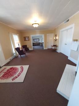 Whitaker-Eads Funeral Home in Trenton Missouri