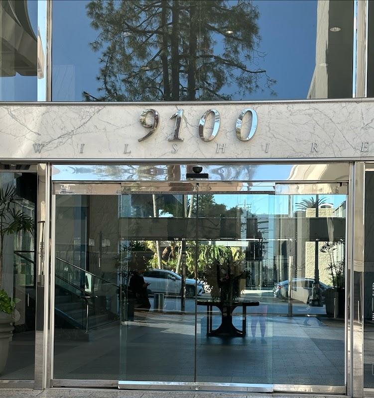 White Diamond Funeral Services building in Beverly Hills, California