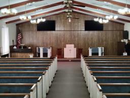 Whitehurst-Powell Funeral Home building in Crestview, Florida