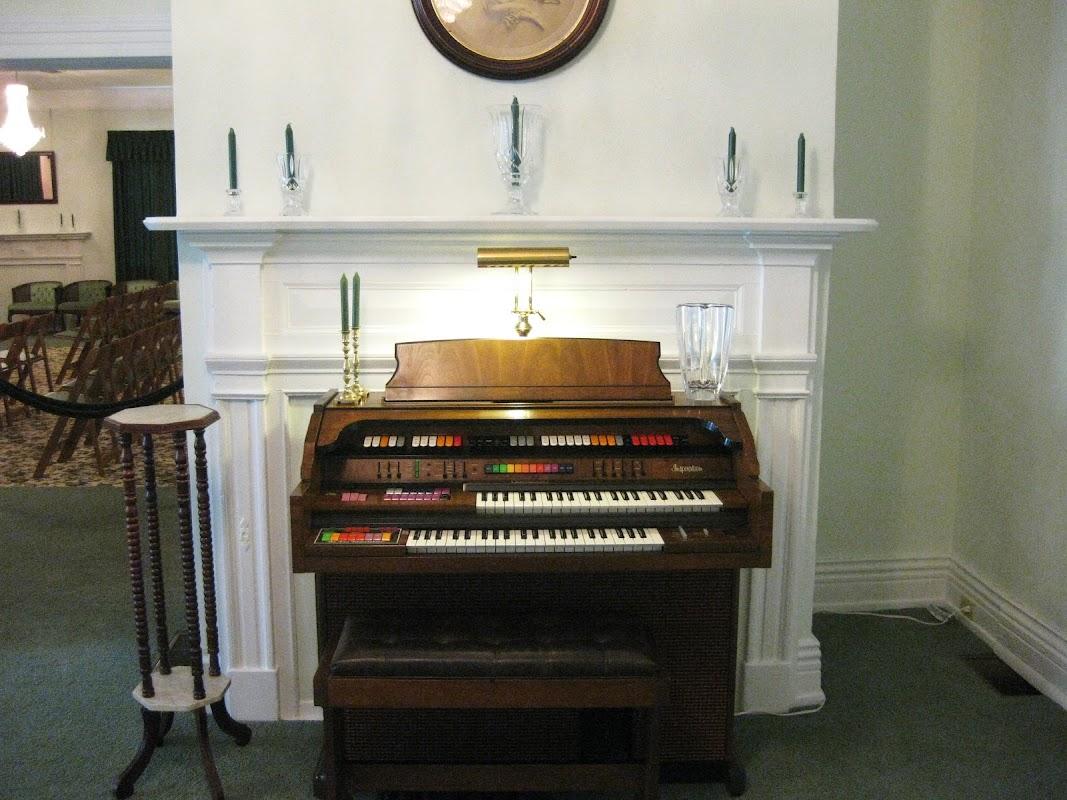 Worthington Funeral Home building in Rushville, Illinois