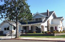 Yost & Webb Funeral Home building in Fresno, California